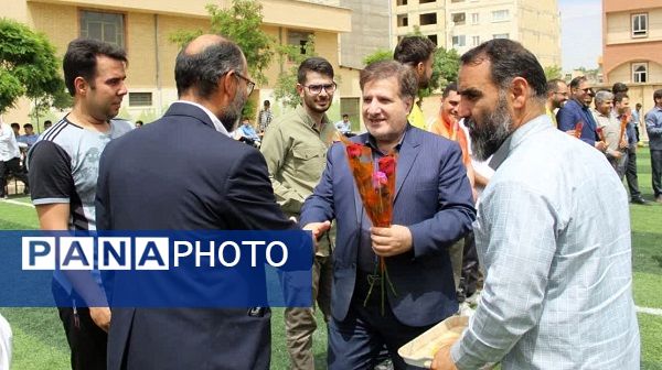 تجلیل از معلمان شهرستان اشتهارد