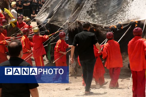 مراسم خیمه سوزی هیات «خیام الحسین» در قم