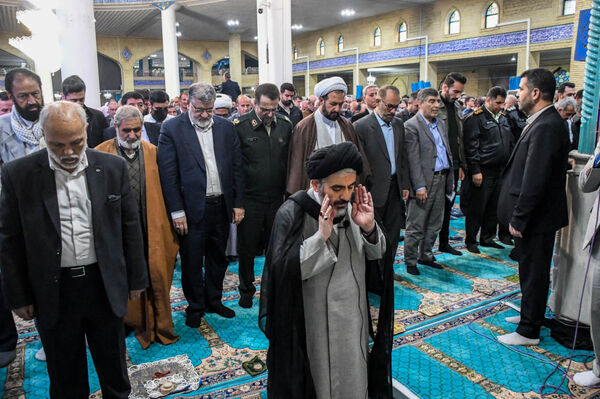 نماز عید فطر در مصلای امام خمینی (ره) ارومیه