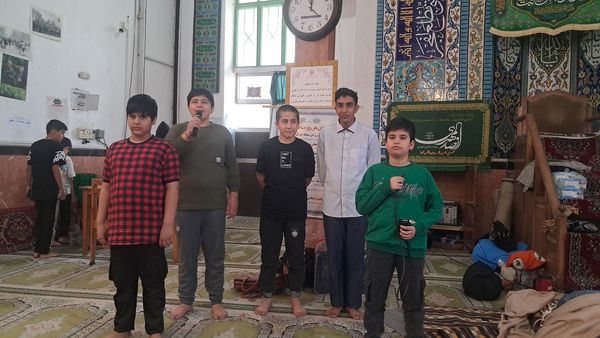 مراسم اعتکاف پسران در مسجد موسی بن جعفر آشخانه 