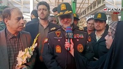 گلباران مزار شهدای قم به مناسبت دهه فجر انقلاب اسلامی