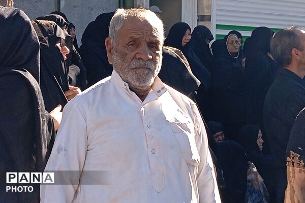 مراسم معنوی گل‌زنی در بن