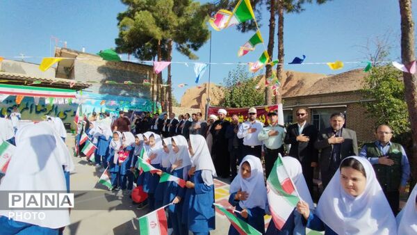 آیین نواختن زنگ مهر،ایثار و شهادت در شهرستان کلات