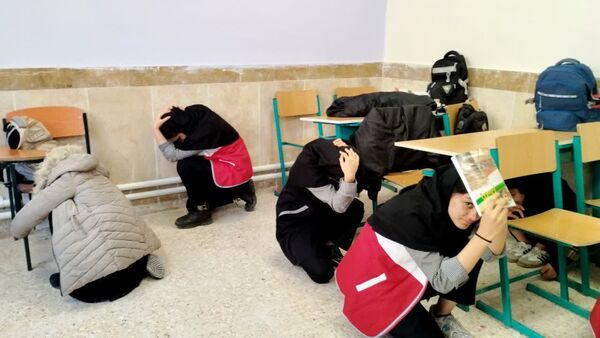 بیست و هفتمین مانور سراسری زلزله و ایمنی در مدارس شهرستان کلات