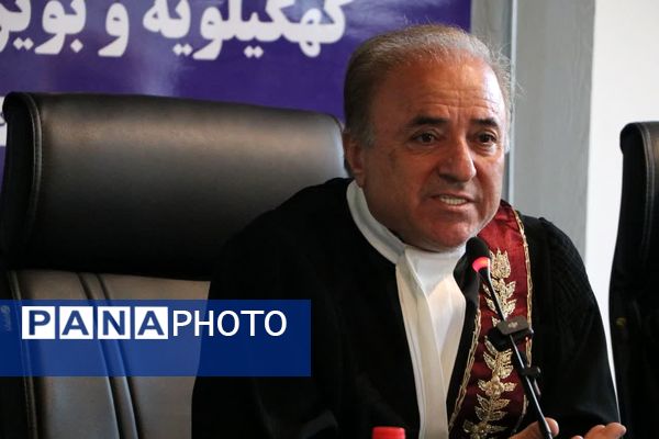 نشست خبری هیأت مدیره کانون وکلای دادگستری فارس و کهگیلویه بویر احمد با اصحاب رسانه