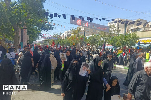 وداع باشکوه با خورشید در شهر خورشید؛ مشهد یکپارچه در سوگ