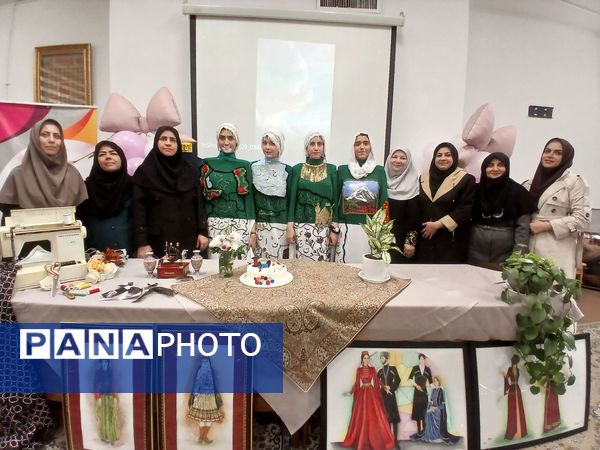 جشن روز خیاط درهنرستان کیمیاناحیه۳