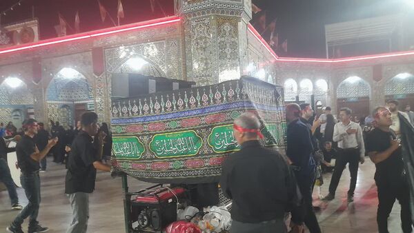 حرم حضرت معصومه(س) در شب شهادت برادر