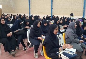 زنگ «جوانه‌ها» در مدارس زابل به صدا درآمد 