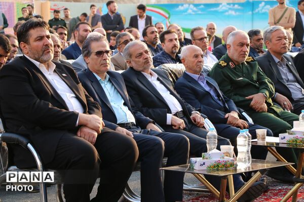 افتتاح مدرسه «شهدای میناب» در ناحیه ۷ مشهد با حضور وزیر آموزش و پرورش