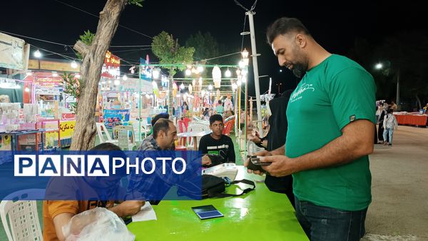 حضور اقشار مختلف مردم لارستان پای صندوق‌های رای