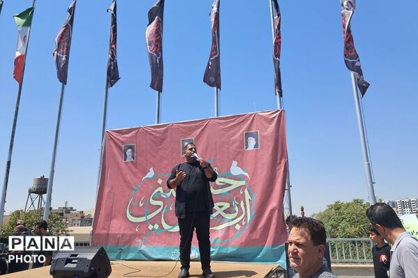 جاماندگان اربعین حسینی در مسیر قبله تهران