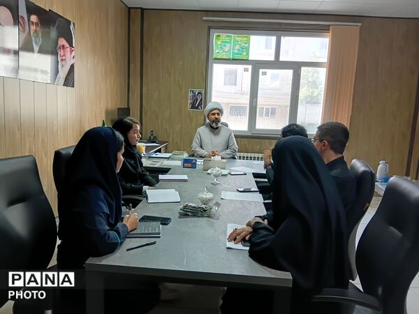 نشست شورای دانش‌آموزی  استان البرز