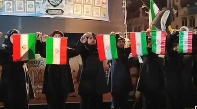 بازیگران نوجوان تبریز، قصه‌ای از امید را در دل خیابان روایت می‌کنند