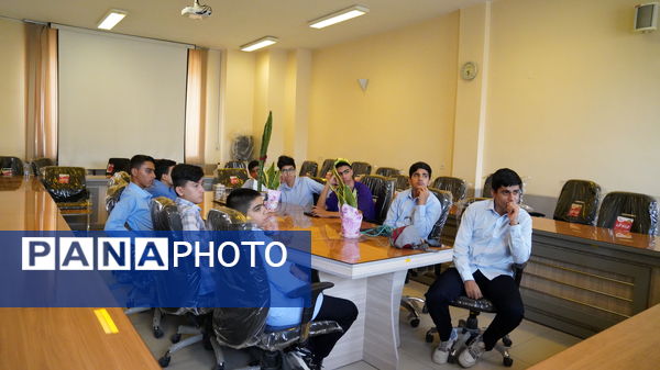  پیش اردوی دانش‌آموزان اصفهانی شرکت کننده در یازدهمین اردوی ملی تشکیلاتی در سازمان دانش‌آموزی استان اصفهان