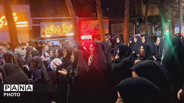 راهپیمایی مردم باخرز برای خونخواهی شهیدان و رهبر انقلاب اسلامی