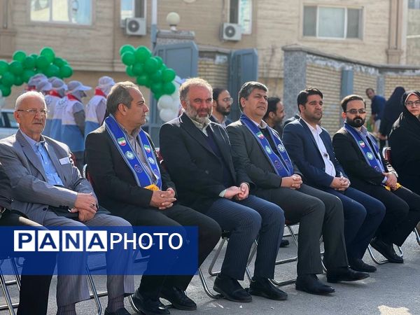 برگزاری برنامه نمادین استانی و مانور تشکیلاتی یاوران انقلاب در خراسان رضوی