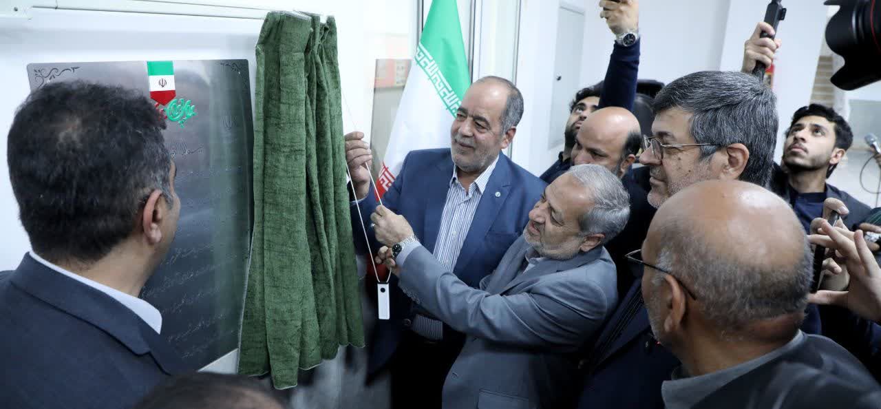 افتتاح مدرسه های خیرساز «نصیری طوسی» و «کارگر شریف» در اردکان با حضور وزیر آموزش و پرورش