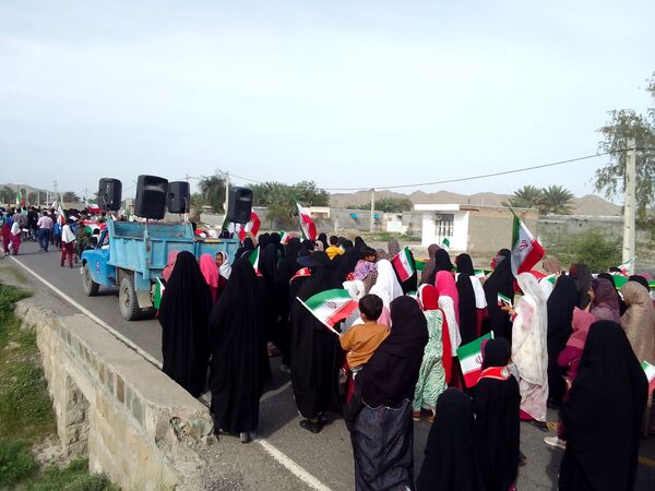 راهپیمایی ۲۲ بهمن در سندرک