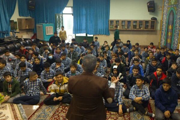 گرامیداشت روز مادر در مدارس اسلامشهر