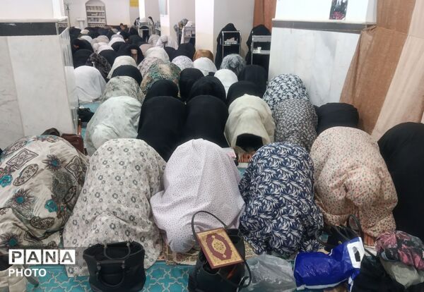 برپایی نماز جمعه در شهرستان خلیل آباد 