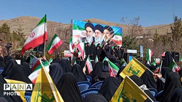 اجتماع باشکوه دانش‌آموزان چهارمحال و بختیاری در گلزار شهدای شهرکرد