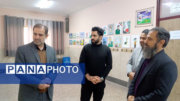 افتتاحیه نمایشگاه فرهنگی هنری هفته ماها