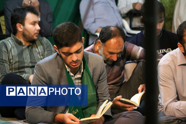 یادواره سادات شهید و چهلم شهدای خدمت در قم