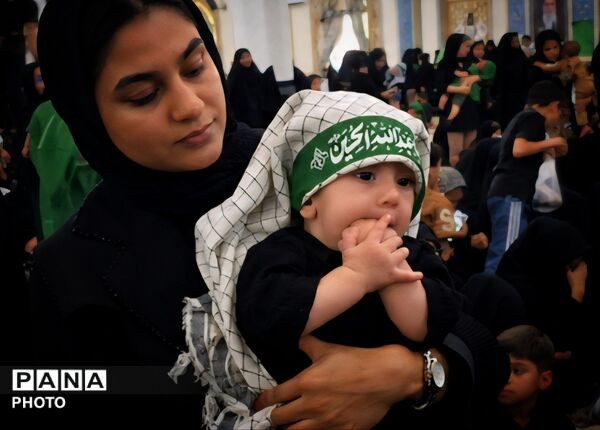 آیین معنوی شیرخوارگان حسینی در سالن اجتماعات زیارتگاه شهید مدرس 