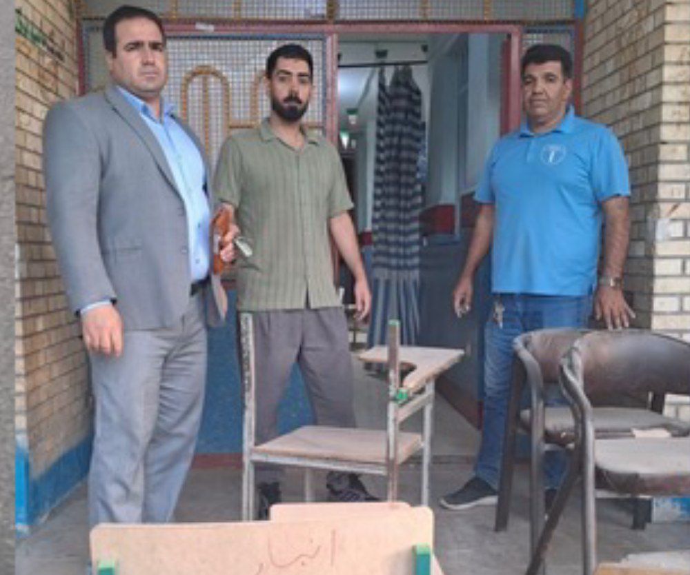 بازدید مدیر آموزش و پرورش نورآباد از مدرسه فاطمه زهرا و سالن جابر