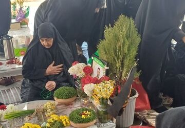 میثاق خواهرانه در گلزار شهدای خرم‌آباد با شهید سید حسن قاسمی موسوی