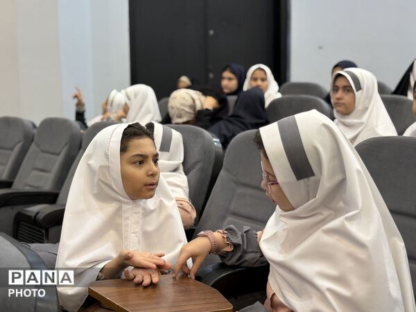 آیین اختتامیه اوقات فراغت تابستانه و مسابقات فرهنگی و هنری 