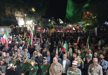 در برابر زورگویی‌ها تسلیم نمی‌شویم