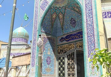  پیوند مسجد و مدرسه در کازرون 





