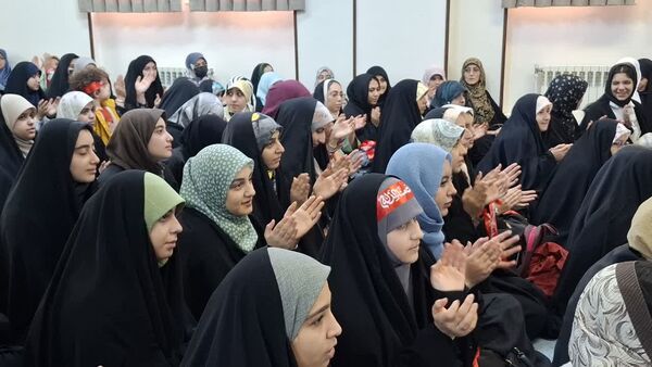 مراسم جشن هیات ریحانه الحرم سازمان دانش‌آموزی قم