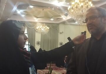 برگزاری محفل بزرگ انس با قرآن فرهنگیان و دانش‌آموزان خراسان رضوی