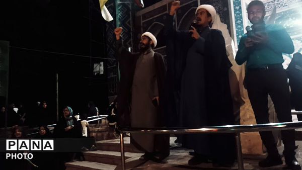 آرامگاه بانو بی بی شطیطه شاهد تجمع مردم در هشتاد و دومین شب 