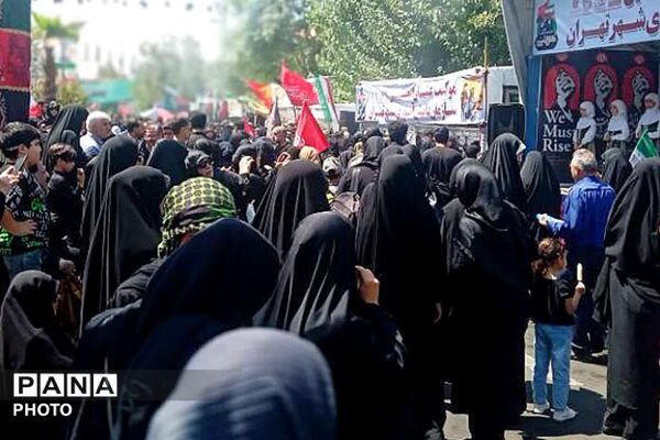 اربعین در قاب تهران؛نگاهی به دلدادگان مسیر