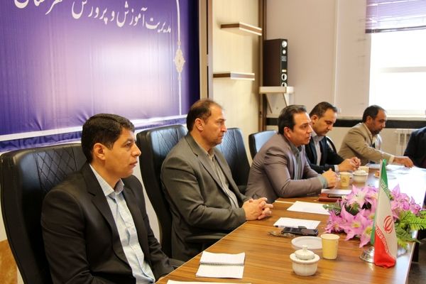 جلسه شورای اداری آموزش و پرورش شهرستان سملقان 