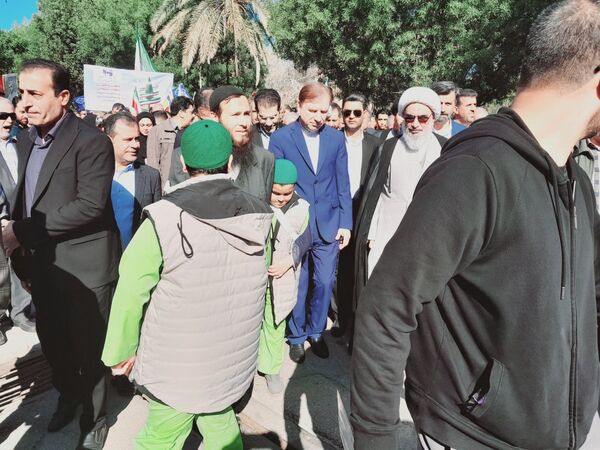 راهپیمایی یوم الله ۲۲  بهمن با حضور پرشور مردم در بوشهر 