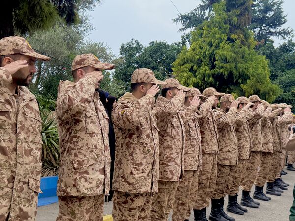  مراسم تشییع ۱۰ شهید گمنام در آمل