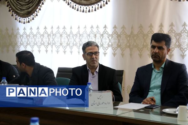 جلسه شورای برنامه‌ریزی سازمان دانش‌آموزی آذربایجان شرقی