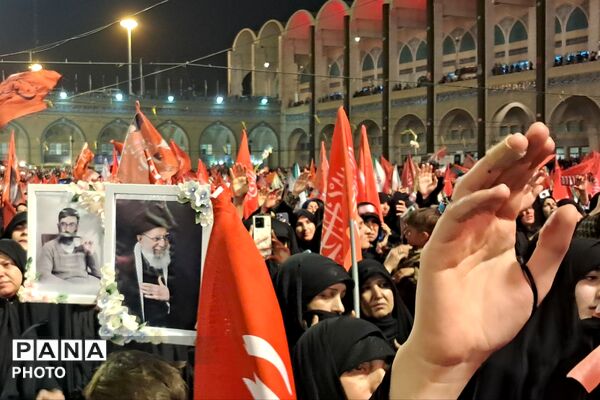 آیین وداع ملت ایران با پدر امت؛ خیزش یک ملت در سوگ رهبر شهید