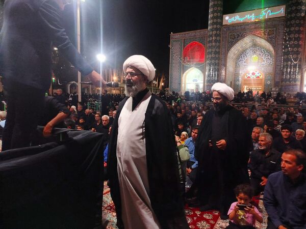 نمازی به عشق اباعبدالله