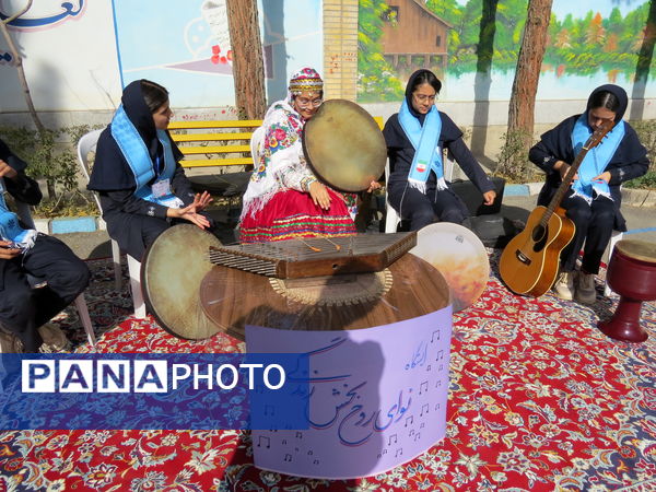 انتخابات همیار مشاور مدرسه دخترانه فرزانگان