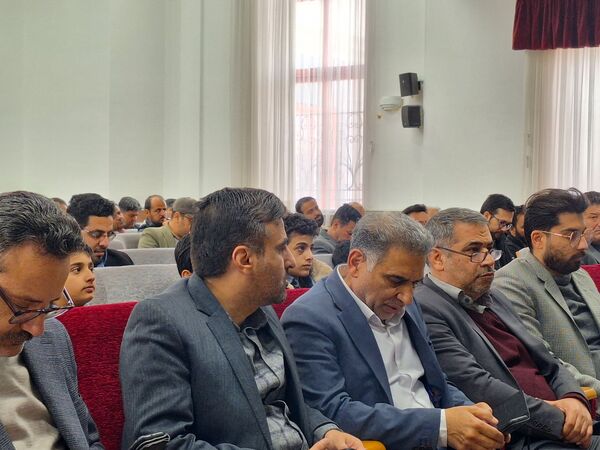 تجلیل از فعالین حوزه پرورشی ناحیه 6 مشهد