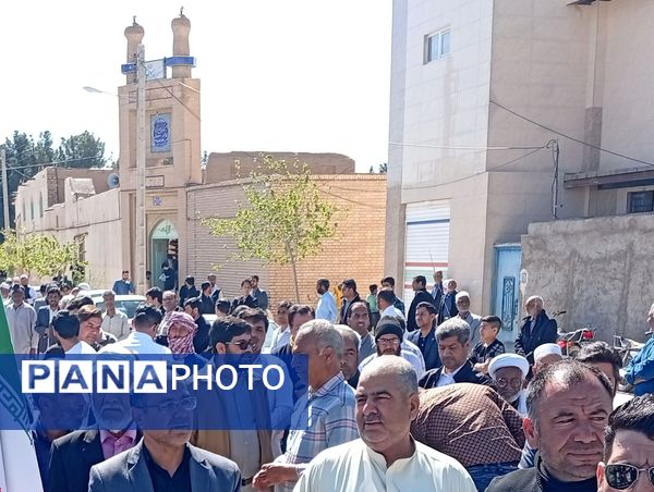 حضور مردم روستای براباد در راهپیمایی روز جهانی قدس