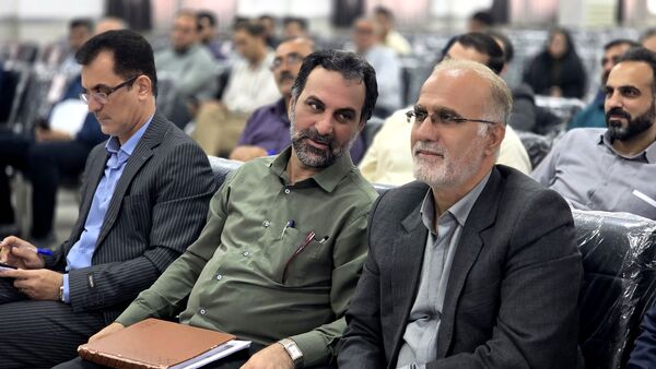 جلسه فصلی مدیران مدارس ابتدایی قائمشهر
