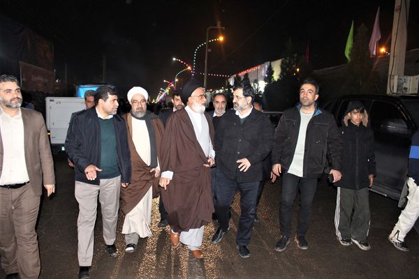 شور و عشق زائران جشن نیمه شعبان در قم