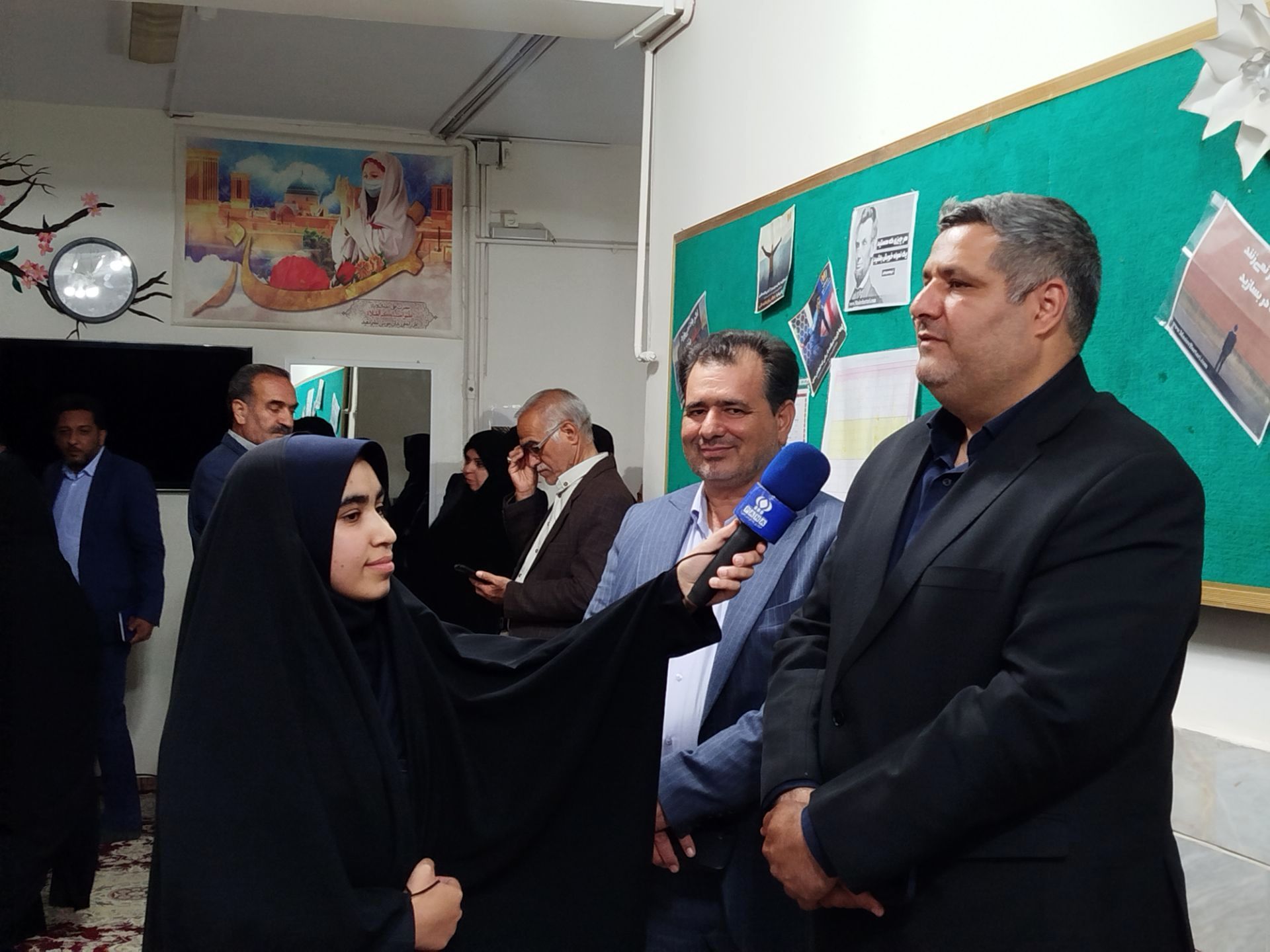 آموزش و پرورش، محور توسعه آینده کشور است